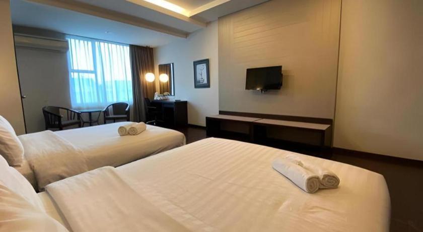 Kemena View Hotel Kuching Buitenkant foto