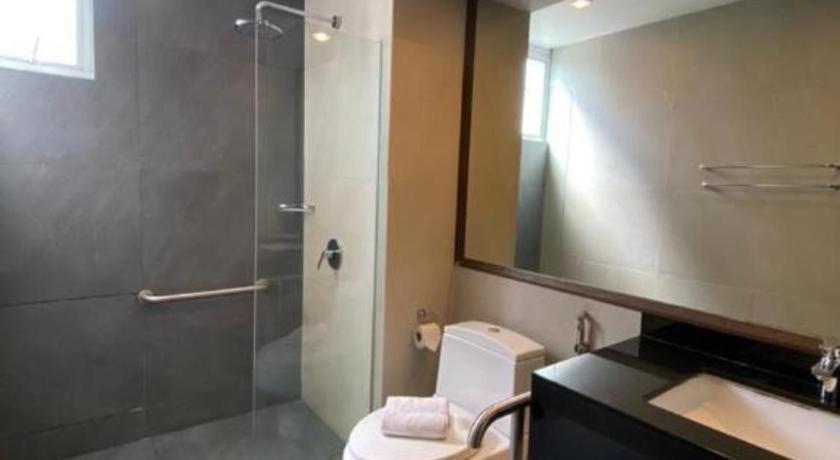 Kemena View Hotel Kuching Buitenkant foto