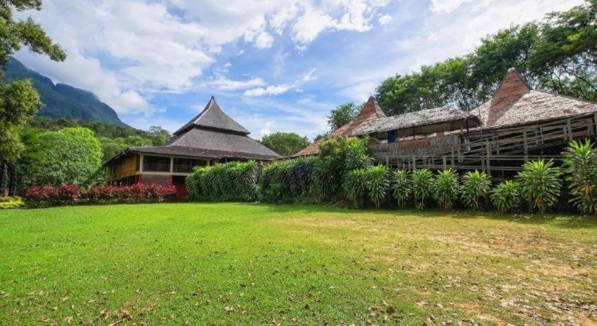 Kemena View Hotel Kuching Buitenkant foto